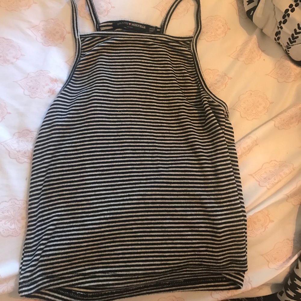 Brandy Melville crop top